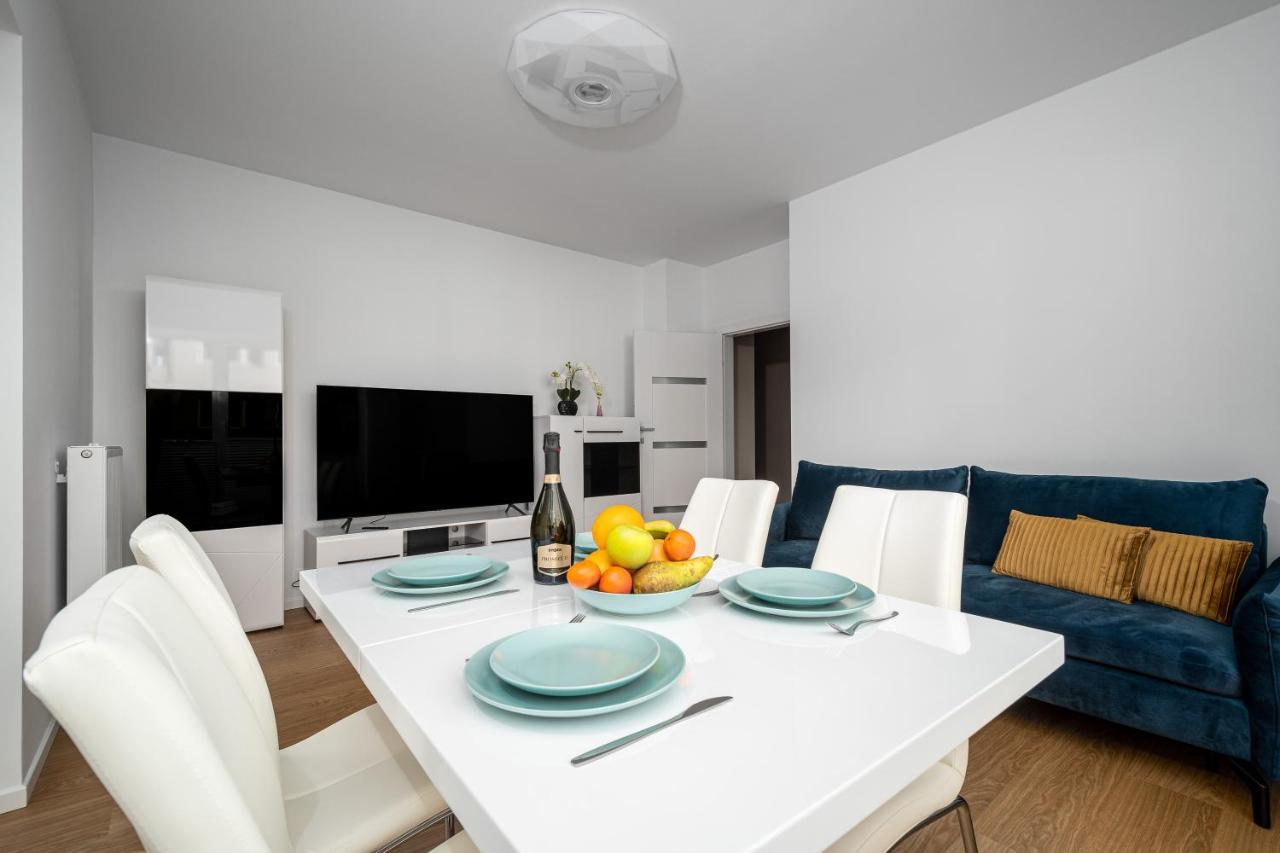Warsaw Apartments Okrzei 12 Street Dış mekan fotoğraf