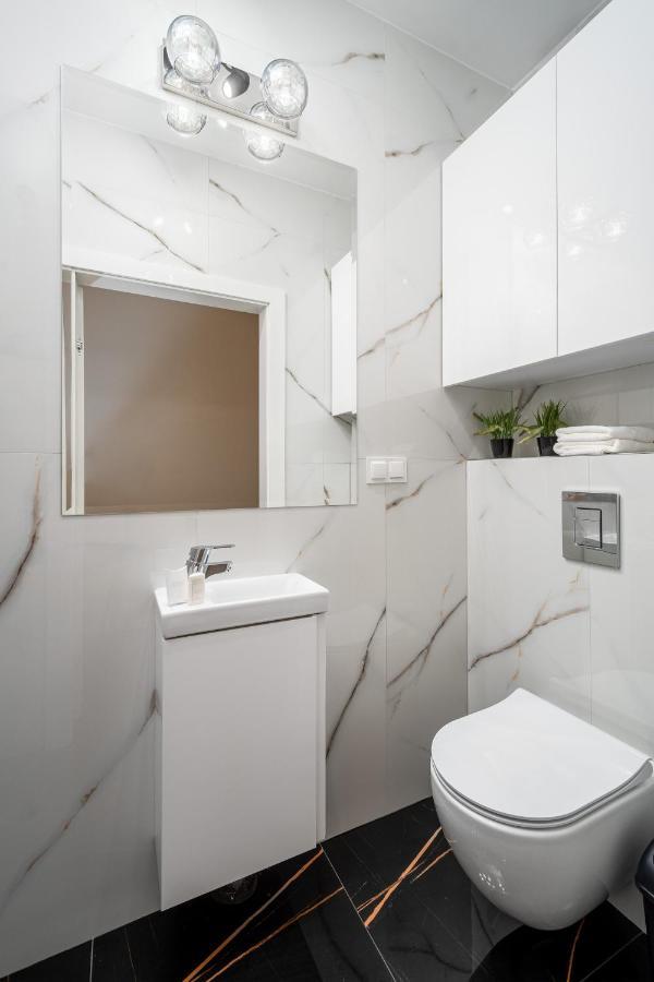 Warsaw Apartments Okrzei 12 Street Dış mekan fotoğraf